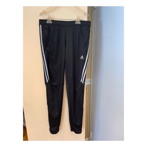 ADIDAS pant brand new lost tag